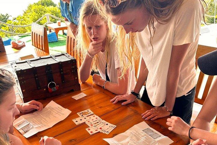 Caccia al tesoro di un'intera giornata a Koh Tao