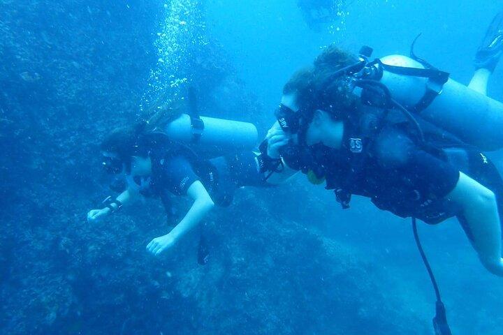 PADI Scopri le immersioni subacquee a Sail Rock da Koh Phangan (principianti) con Pranzo