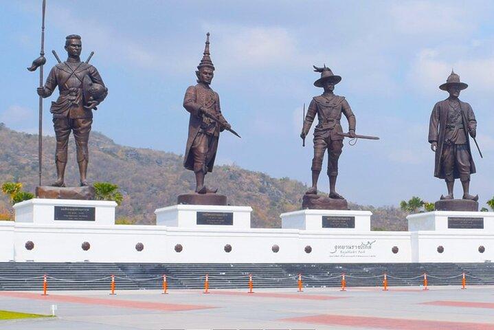 Tour di un giorno a Hua Hin alla Baia dei Delfini e all'Isola delle Scimmie