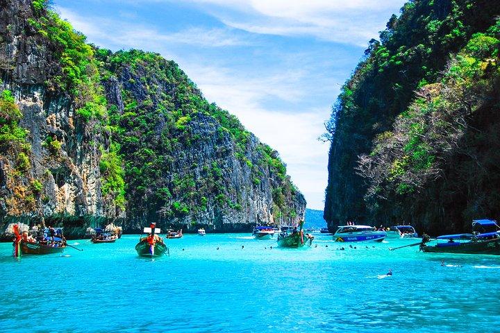 Phi Phi and Khai Island Snorkeling Tour with Lunch by Speedboat with Lunch